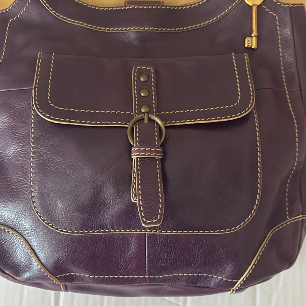 Fossil Vintage purple/plum leather bag with attached key, - Picture 4 of 14